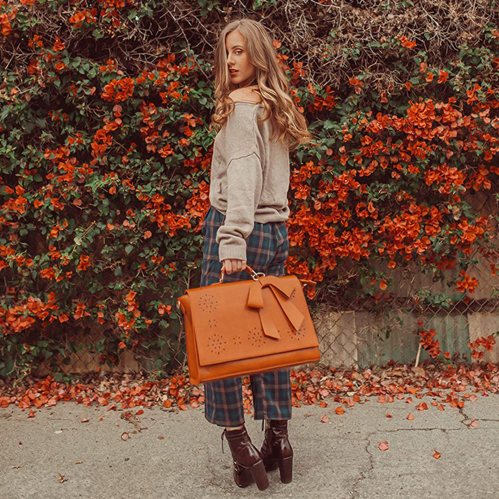 Grace's Elegante Tas Met Strik